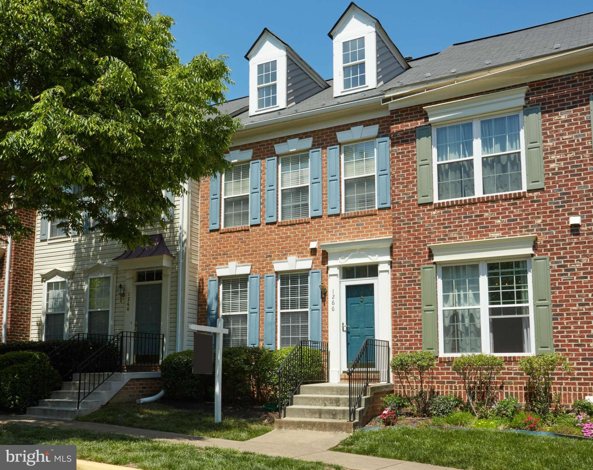 1266 Vintage Place Reston, VA 20194 - Photo 1 of 27 Exterior (Front)
