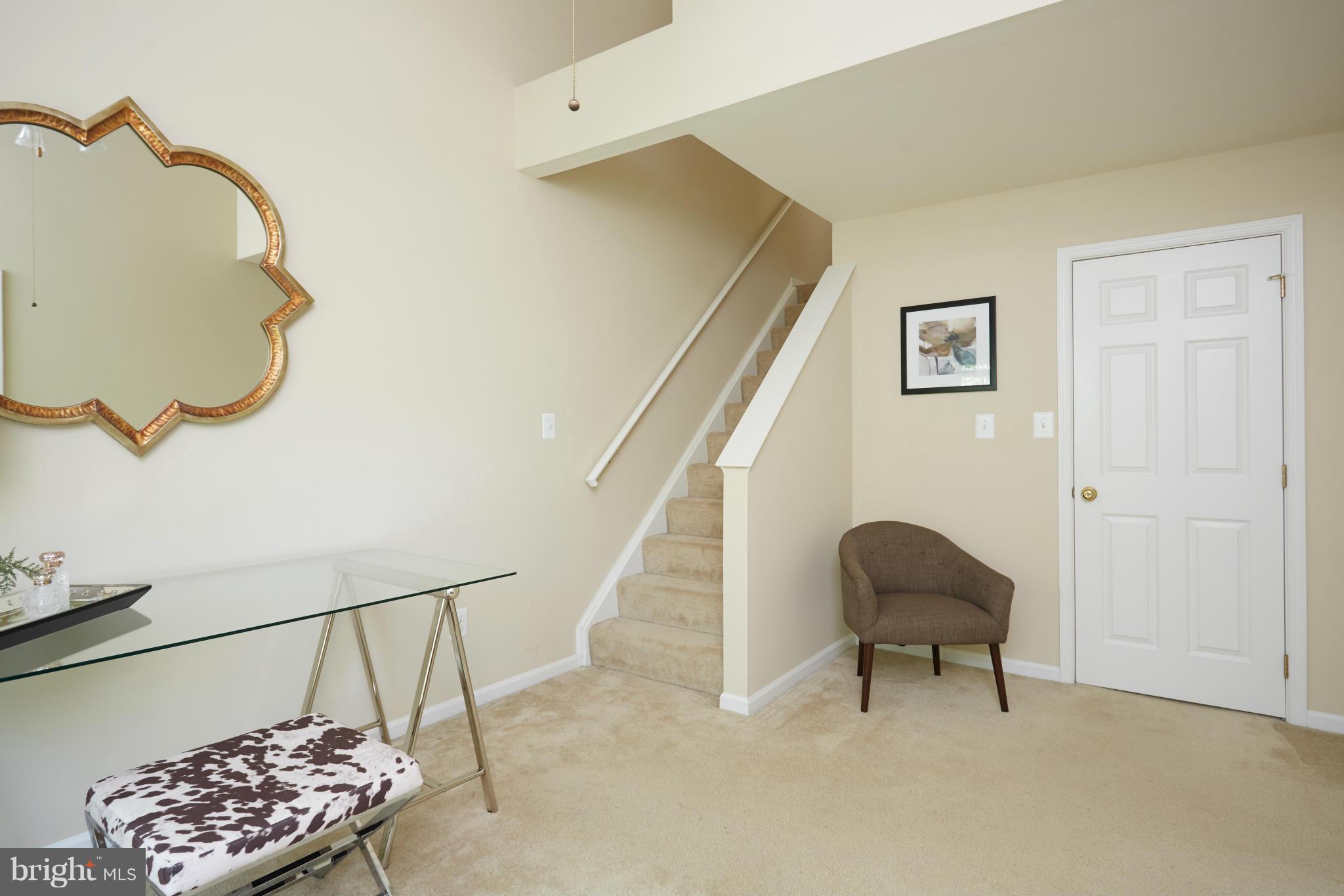 1266 Vintage Place Reston, VA 20194 - Photo 14 of 27 Interior (General)
