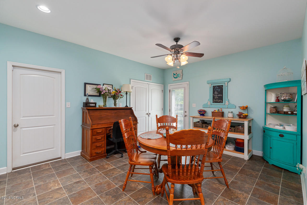 333 Inverness Drive Hubert, NC 28539 - Photo 12 of 30 14