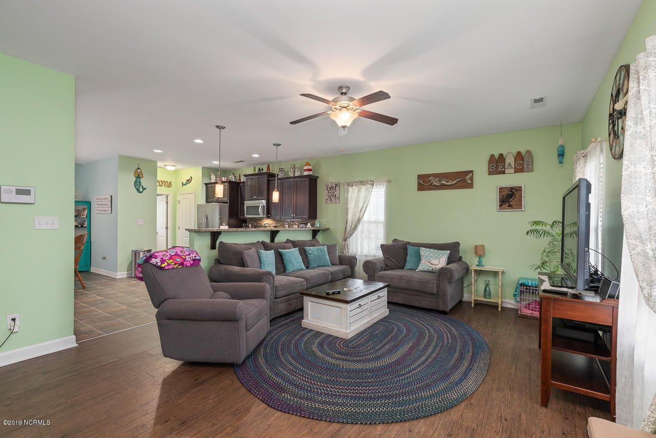 333 Inverness Drive Hubert, NC 28539 - Photo 4 of 30 6
