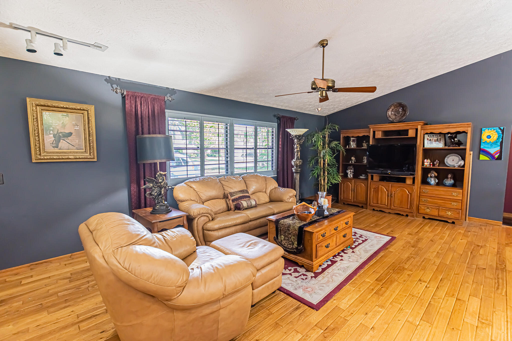 1838 Southeast Greendon Road Port St. Lucie, FL 34952 - Photo 3 of 35 DSC_9849-HDR