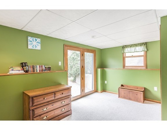10 Warrior Road Taunton, MA 02780 - Photo 16 of 25