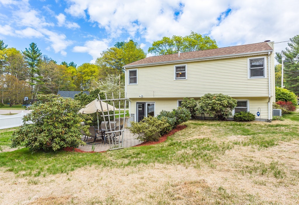 10 Warrior Road Taunton, MA 02780 - Photo 20 of 25