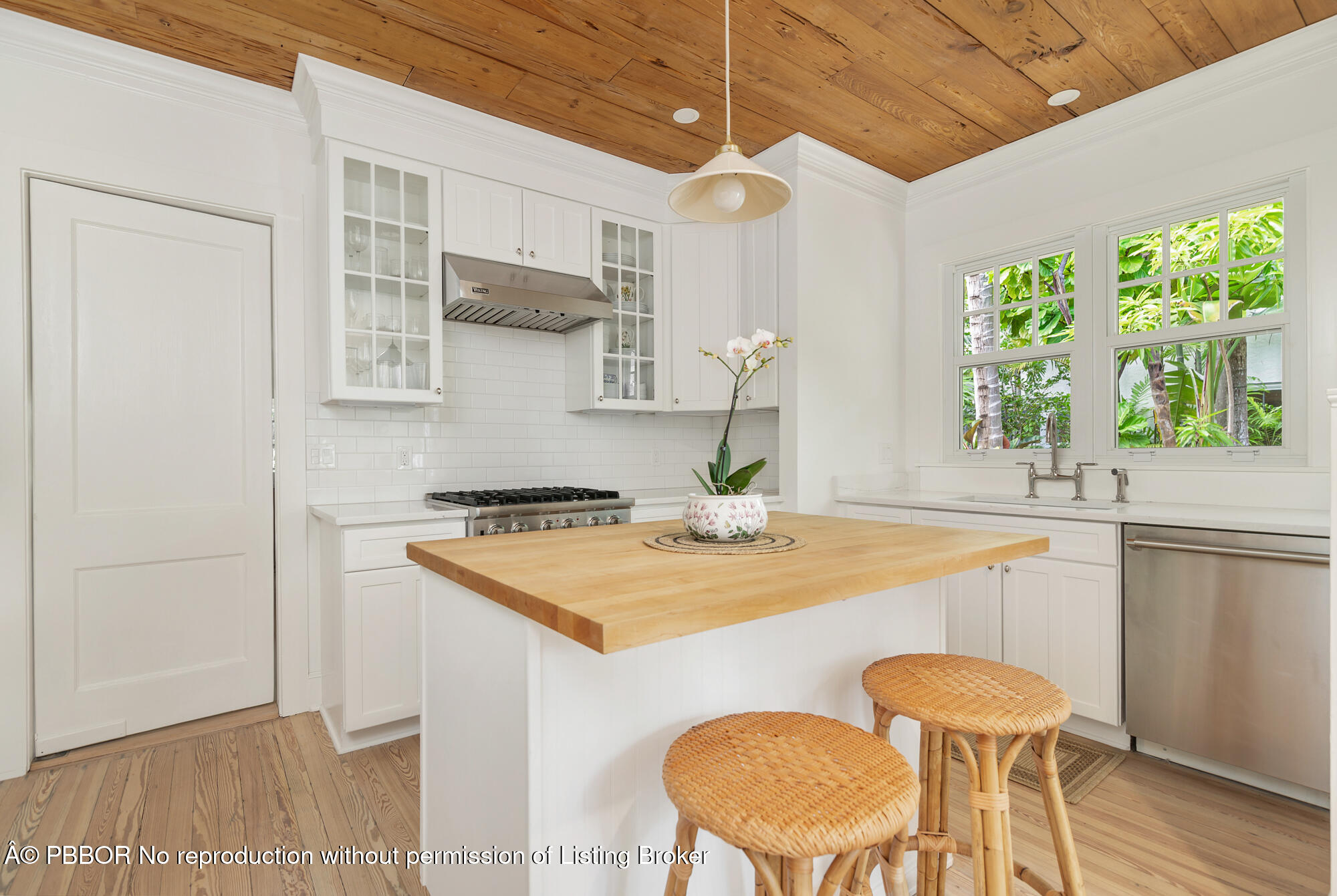 203 Westminster Road West Palm Beach, FL 33405 - Photo 11 of 26 low-17