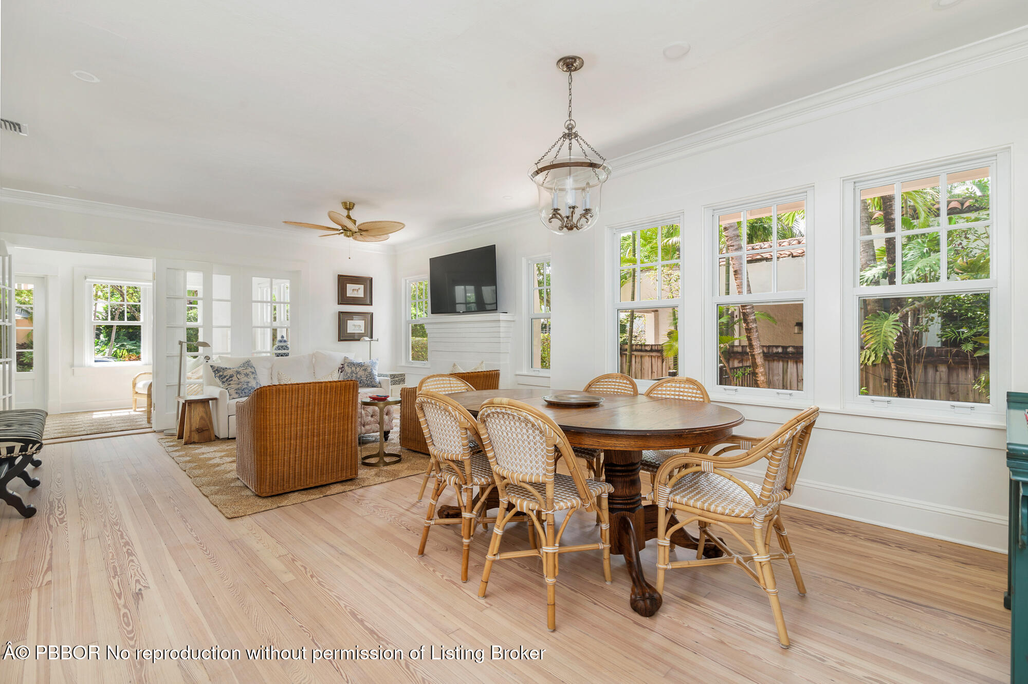 203 Westminster Road West Palm Beach, FL 33405 - Photo 9 of 26 low-14