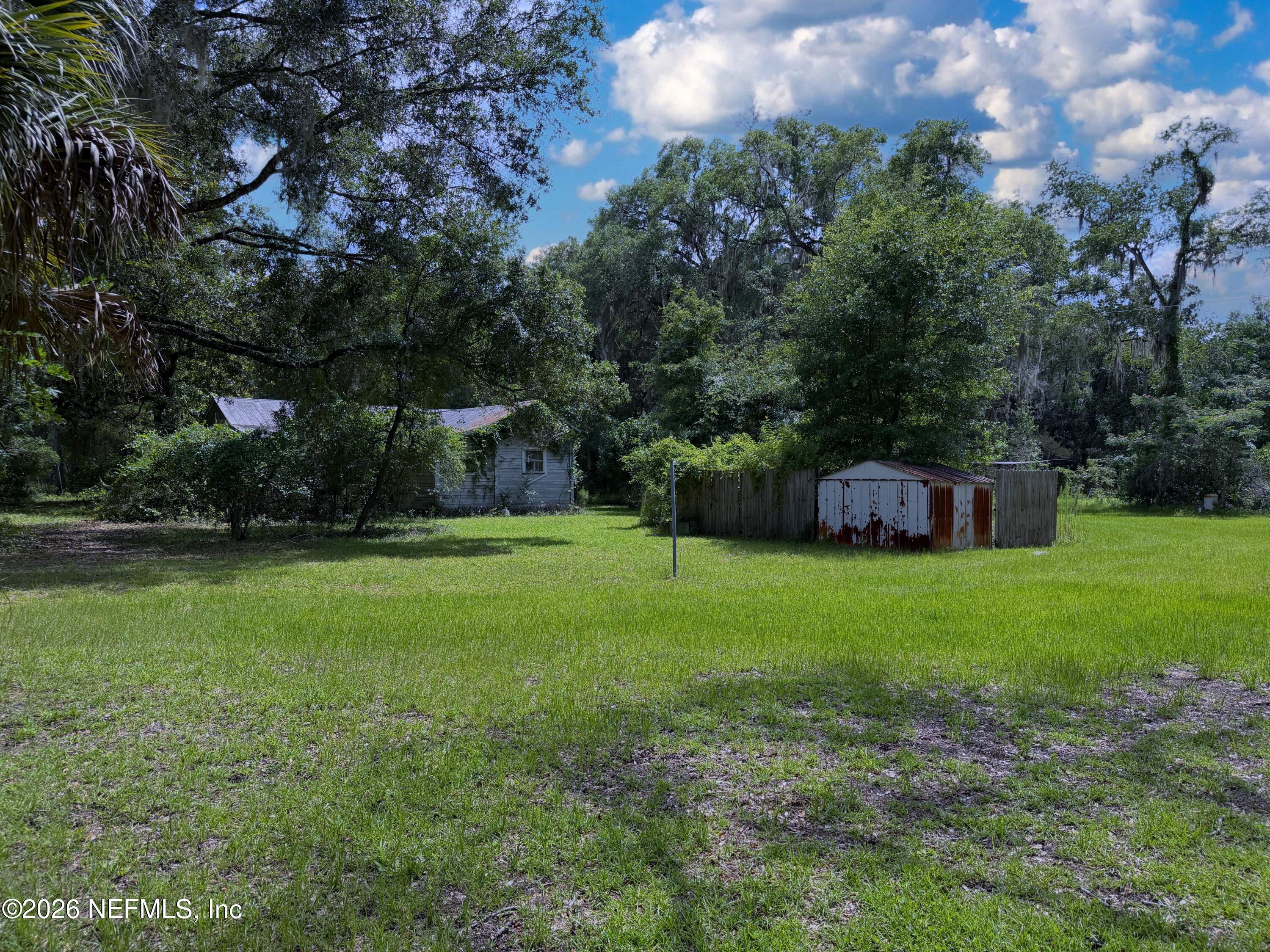 111 Savel Road Florahome, FL 32140 - Photo 14 of 25 5