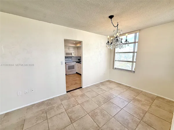 $235,000 | 1351 Northeast Miami Gardens Drive, Unit 626E, Miami, FL 33179