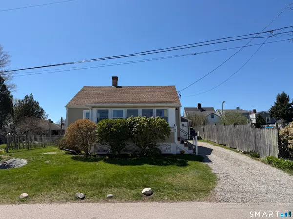 $2,400 | 40 Ashworth Avenue, Stonington, CT 06378