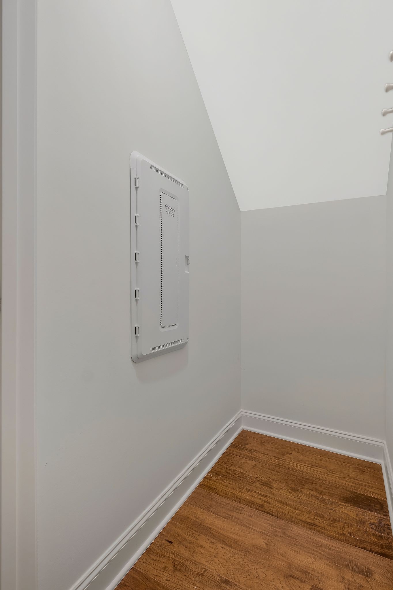 100 Jane Crossing Mount Juliet, TN 37122 - Photo 25 of 33 a view of small space with empty racks