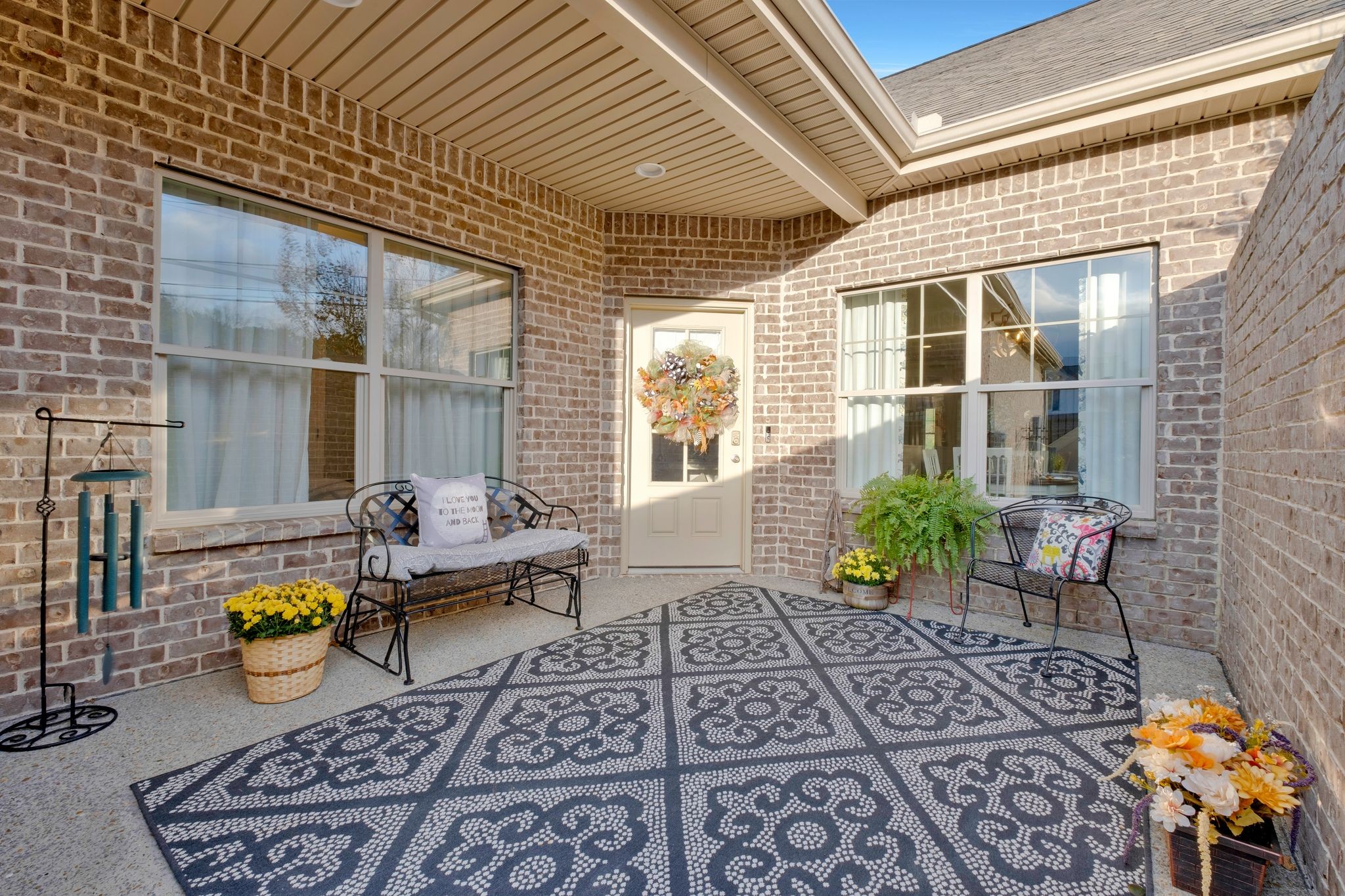 100 Jane Crossing Mount Juliet, TN 37122 - Photo 30 of 33 a view of a chairs and table in a patio