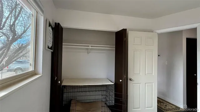 a view of walk in closet