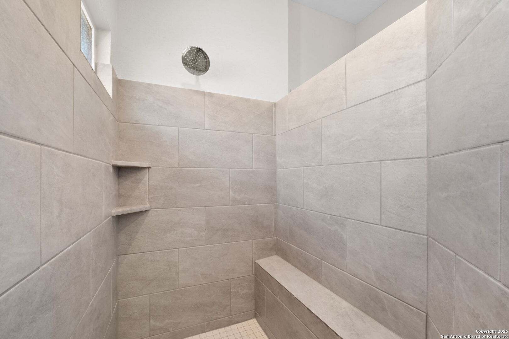 6056 Draw Loop Bulverde, TX 78163 - Photo 29 of 36 a bathroom with a shower