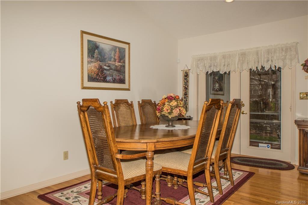 248 Fallen Timber Road, Unit 14 Hendersonville, NC 28791 - Photo 6 of 22 Gallery Image 6