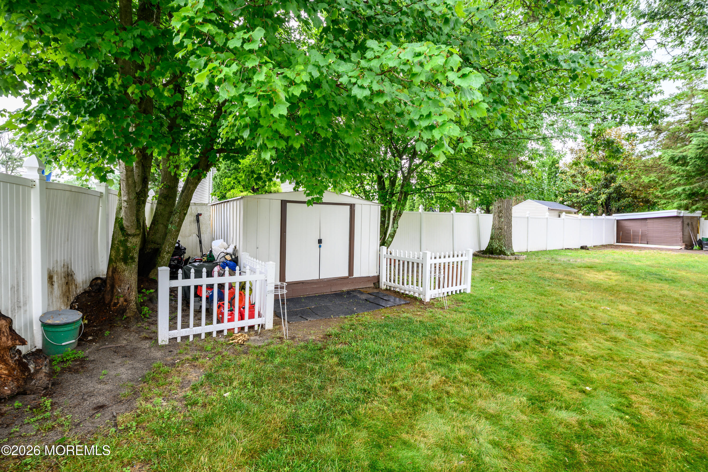 4 Boston Court Howell, NJ 07731 - Photo 36 of 40 4_Boston_Ct-31