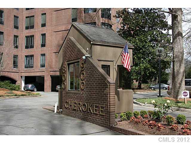850 Cherokee Road, Unit H5 Charlotte, NC 28207 - Photo 1 of 10 Gallery Image 1