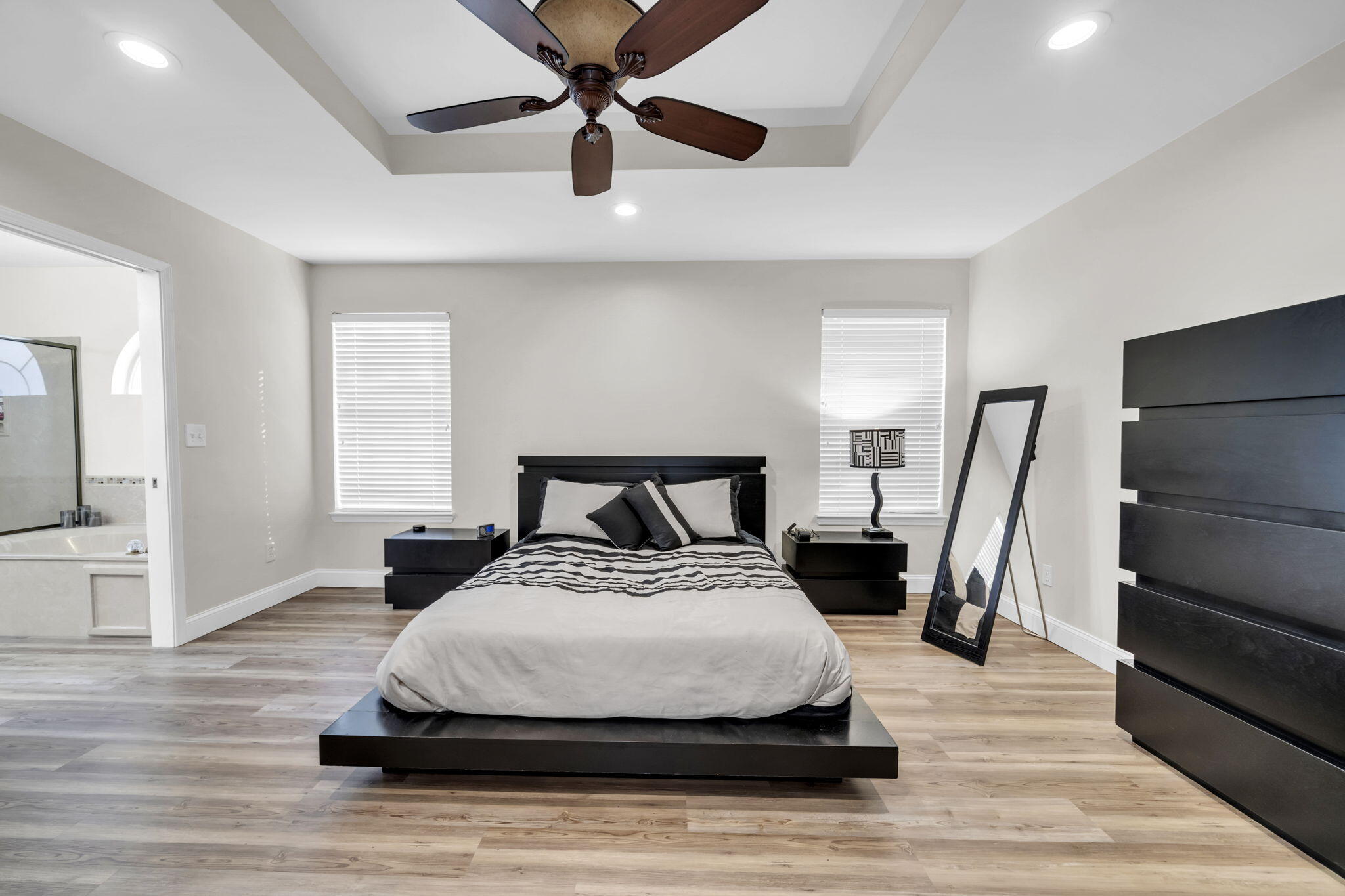 3803 Misty Way Destin, FL 32541 - Photo 20 of 42 23-web-or-mls-DSC06316