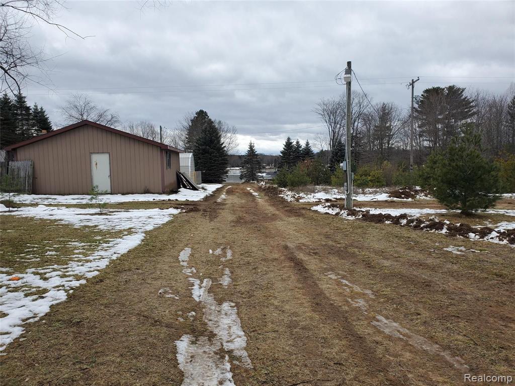 2225 South 29 Road Cadillac, MI 49601 - Photo 23 of 25