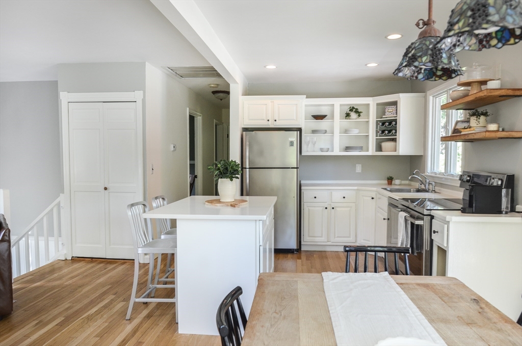 280 Randall Road Berlin, MA 01503 - Photo 11 of 40