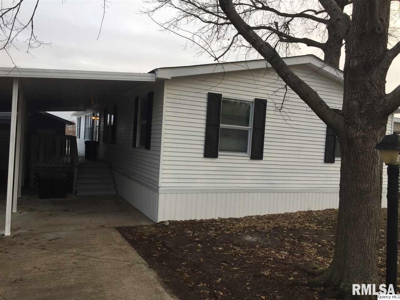 2133 Rancho Boulevard Quincy, IL 62305 - Photo 1 of 24 Gallery Image 1