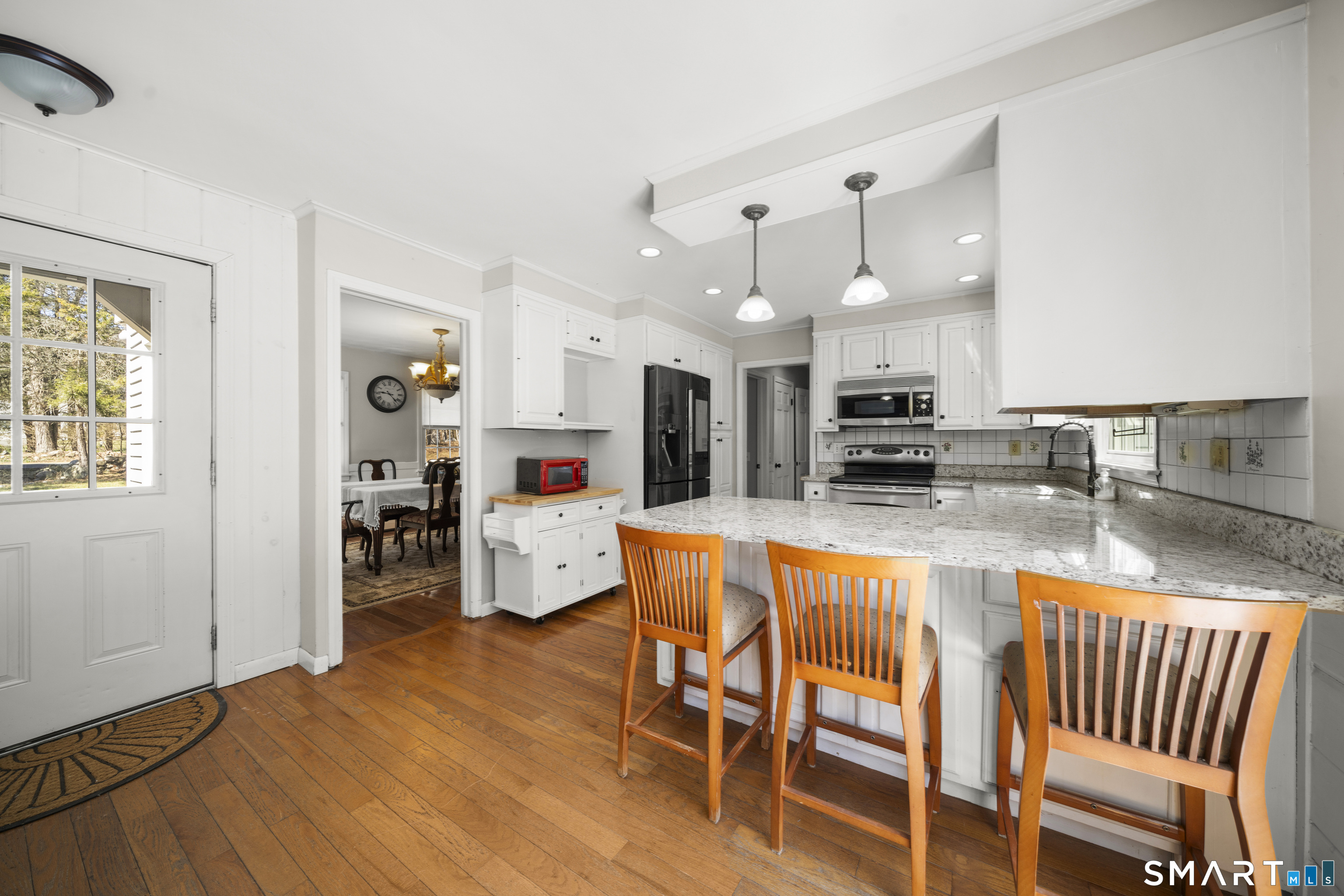 85 Lawton Road Canton, CT 06019 - Photo 13 of 40