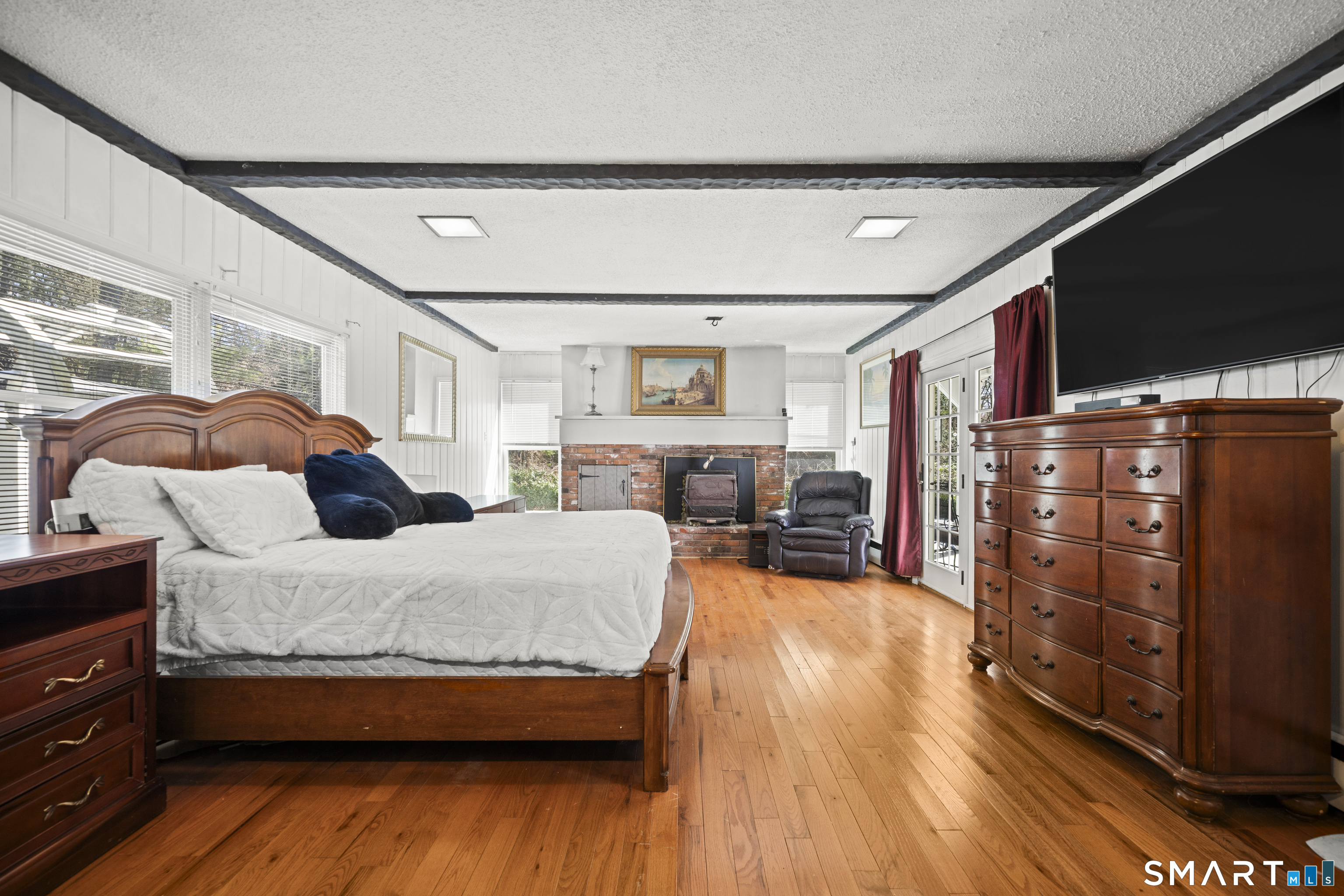 85 Lawton Road Canton, CT 06019 - Photo 20 of 40