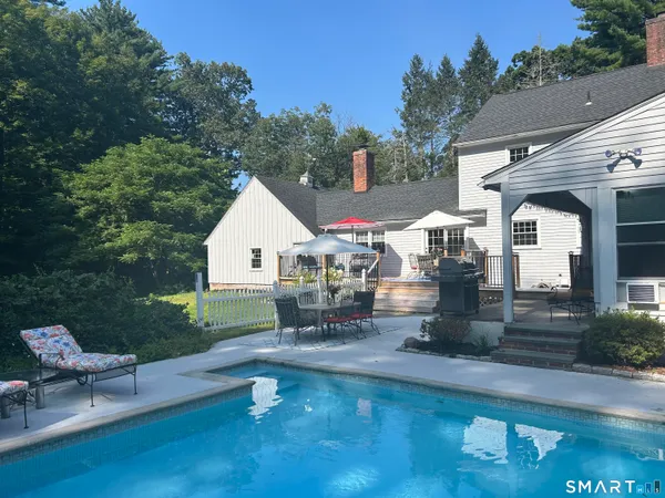 $549,900 | 85 Lawton Road, Canton, CT 06019