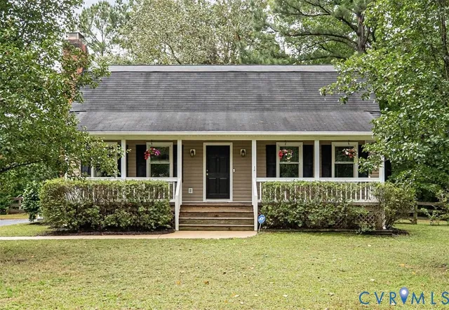 $439,950 | 7250 Walnut Grove Drive, Mechanicsville, VA 23111