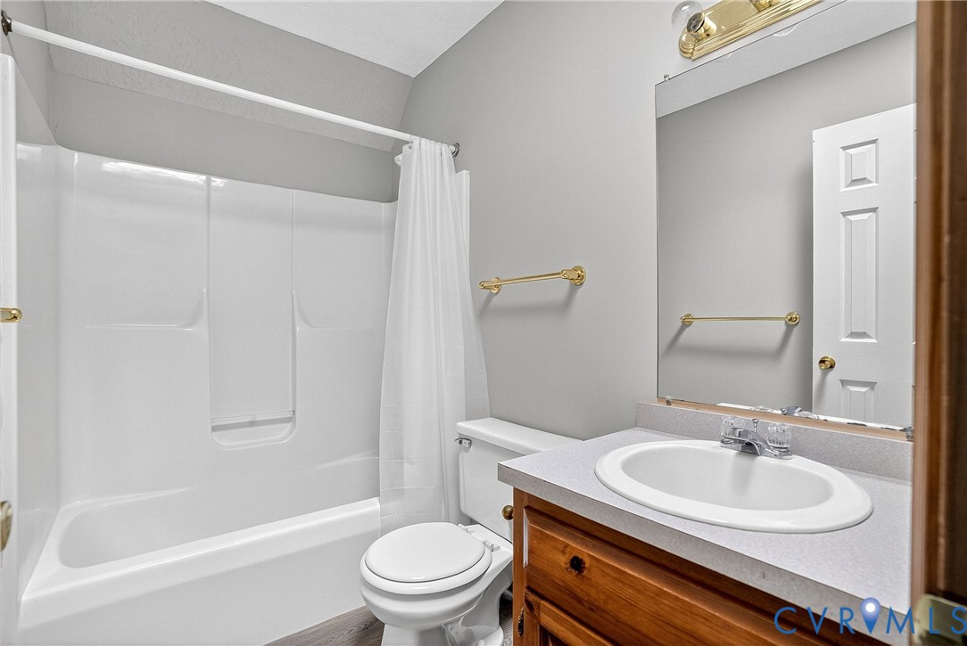 7250 Walnut Grove Drive Mechanicsville, VA 23111 - Photo 19 of 36