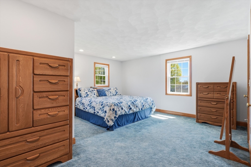 15 Squanto Road Woburn, MA 01801 - Photo 18 of 42