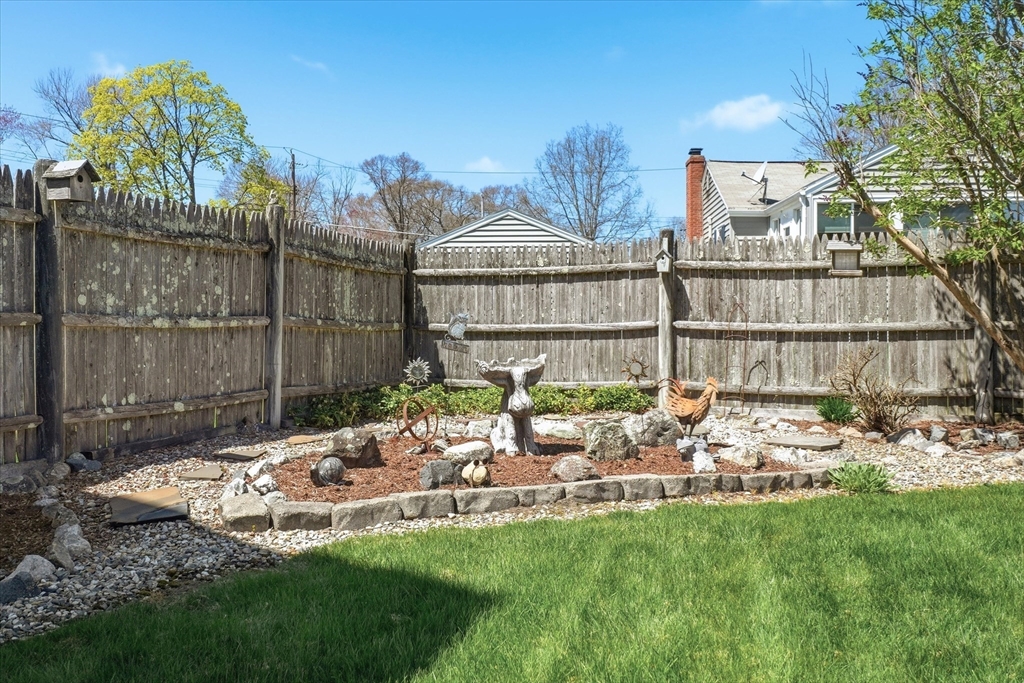 15 Squanto Road Woburn, MA 01801 - Photo 31 of 42