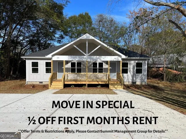 $1,450 | 250 Holly Street, Social Circle, GA 30025
