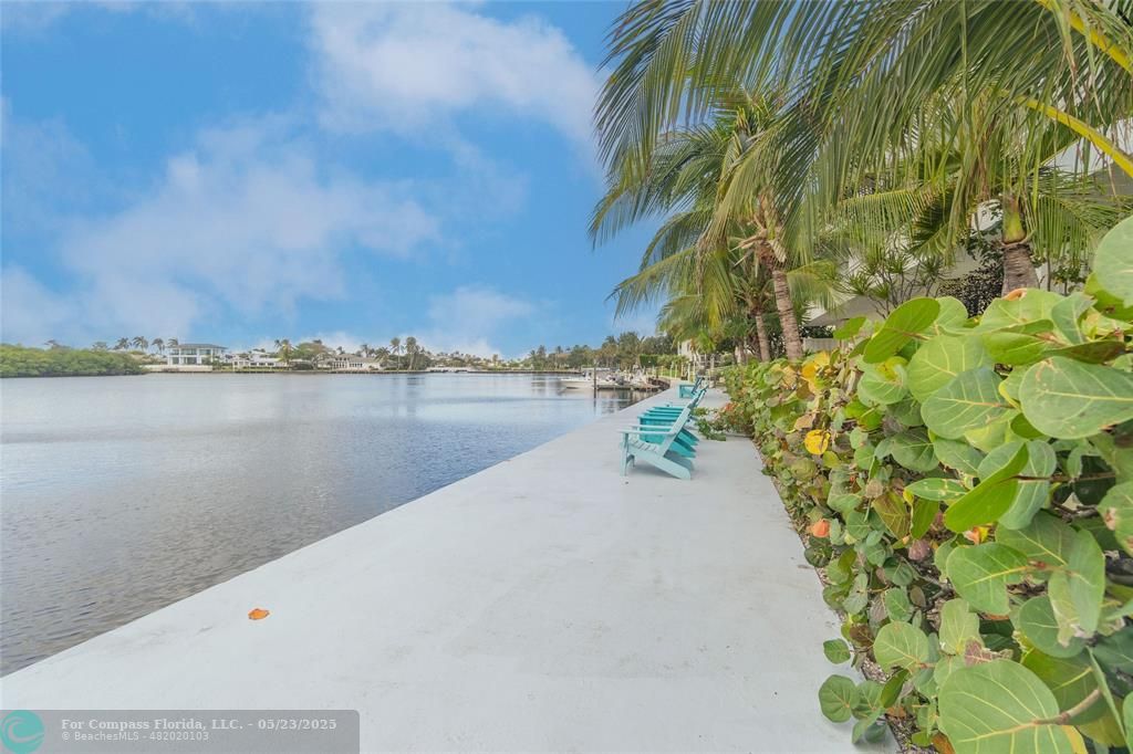 6520 North Ocean Boulevard, Unit 22 Boynton Beach, FL 33435 - Photo 20 of 27 a view of a lake with a city