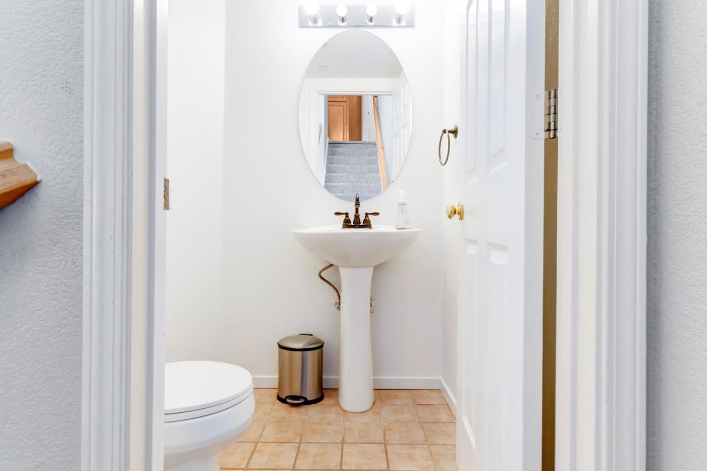 7445 Brigadoon Way Dublin, CA 94568 - Photo 11 of 22