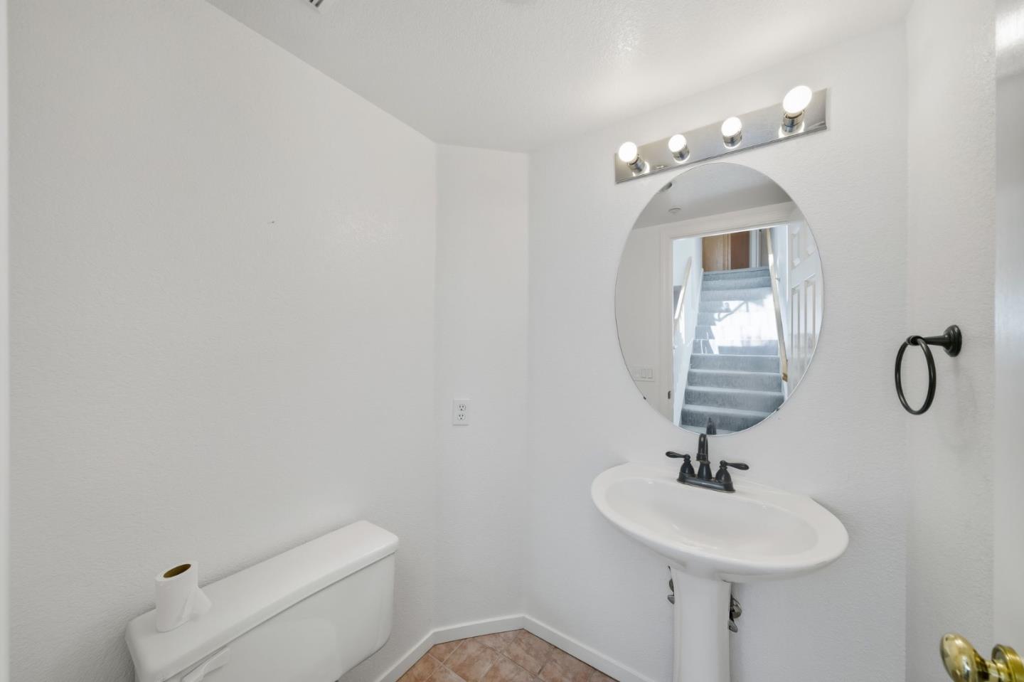 7445 Brigadoon Way Dublin, CA 94568 - Photo 12 of 22