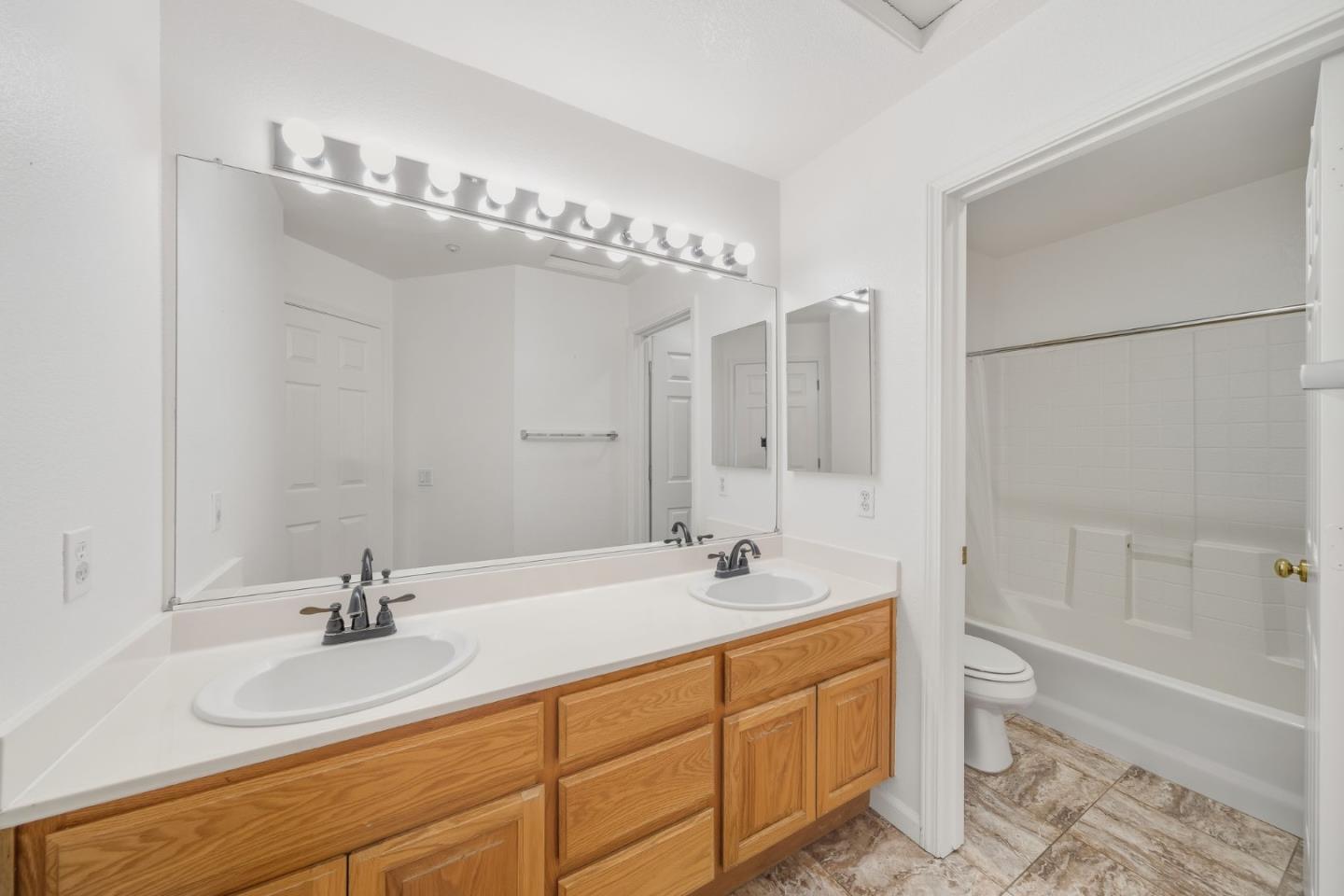 7445 Brigadoon Way Dublin, CA 94568 - Photo 20 of 22