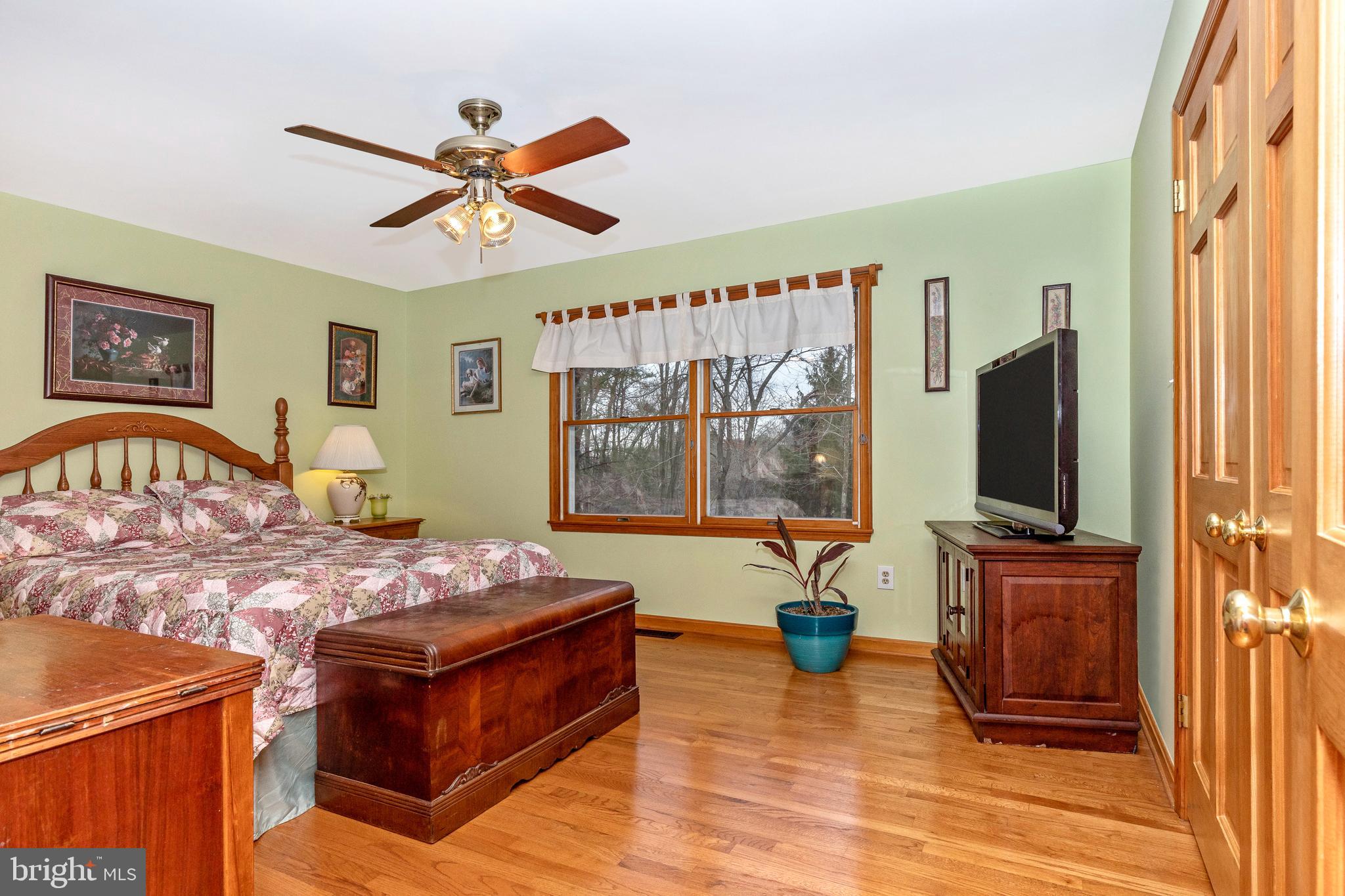 11789 Rowe Road Monrovia, MD 21770 - Photo 25 of 82 1st Floor 3rd Bedroom with view of Front Yard