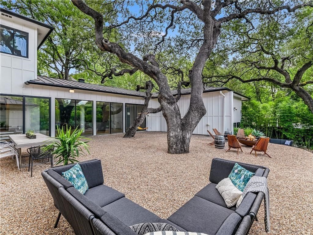 3002 Hillview Road Austin, TX 78703 - Photo 30 of 36