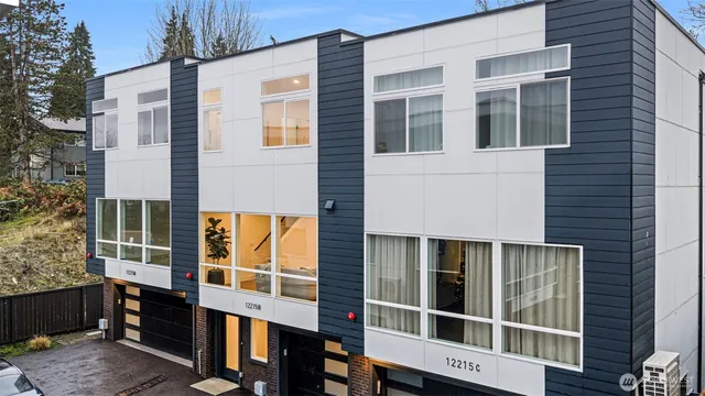 $685,000 | 12215 Des Moines Memorial Drive South, Unit B, Burien, WA 98168