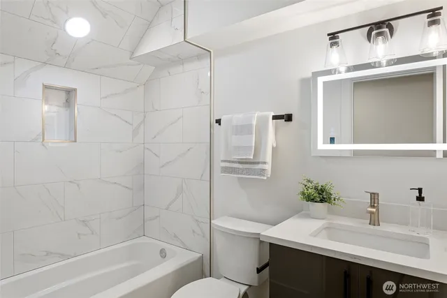 $685,000 | 12215 Des Moines Memorial Drive South, Unit B, Burien, WA 98168