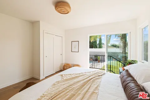 $1,749,000 | 8841 Croydon Avenue, Los Angeles, CA 90045