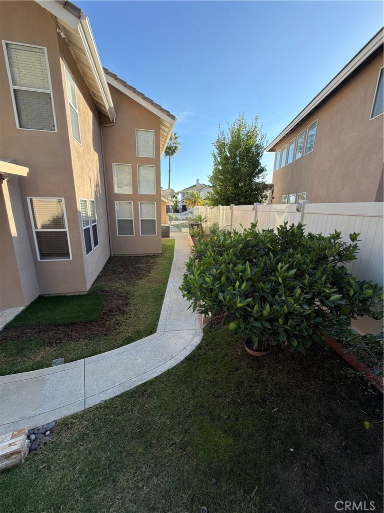 17 Pastora Lake Forest, CA 92610 - Photo 52 of 53 a view of a back yard of the house