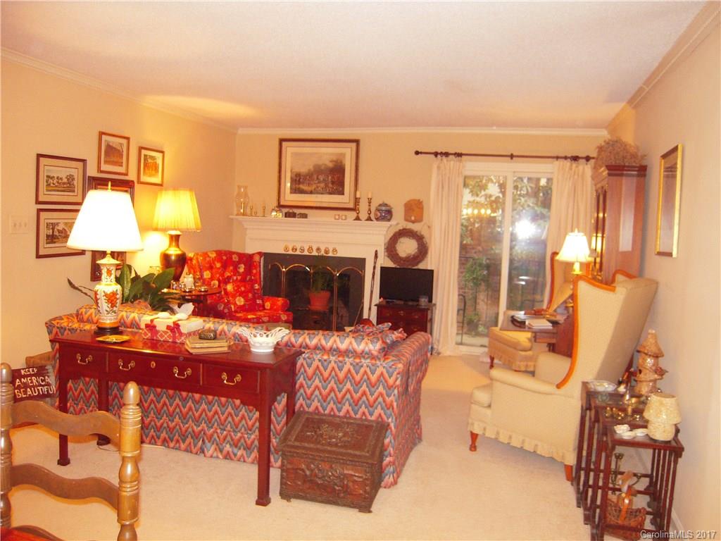 1338 Queens Road Charlotte, NC 28207 - Photo 5 of 15 Gallery Image 5