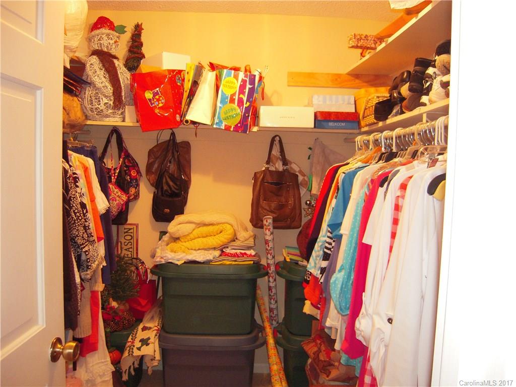 1338 Queens Road Charlotte, NC 28207 - Photo 10 of 15 Gallery Image 10