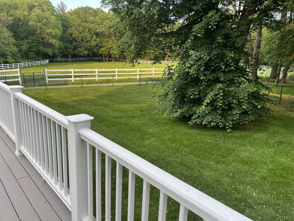 243 Dudley Road Bedford, MA 01730 - Photo 23 of 29