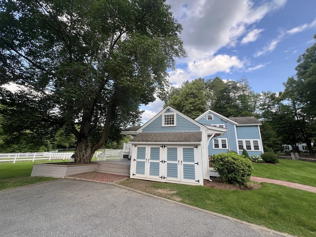 243 Dudley Road Bedford, MA 01730 - Photo 25 of 29