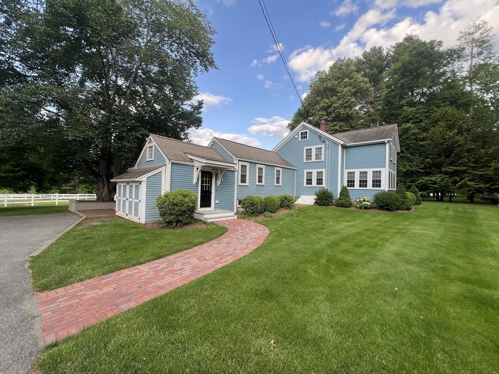 243 Dudley Road Bedford, MA 01730 - Photo 27 of 29