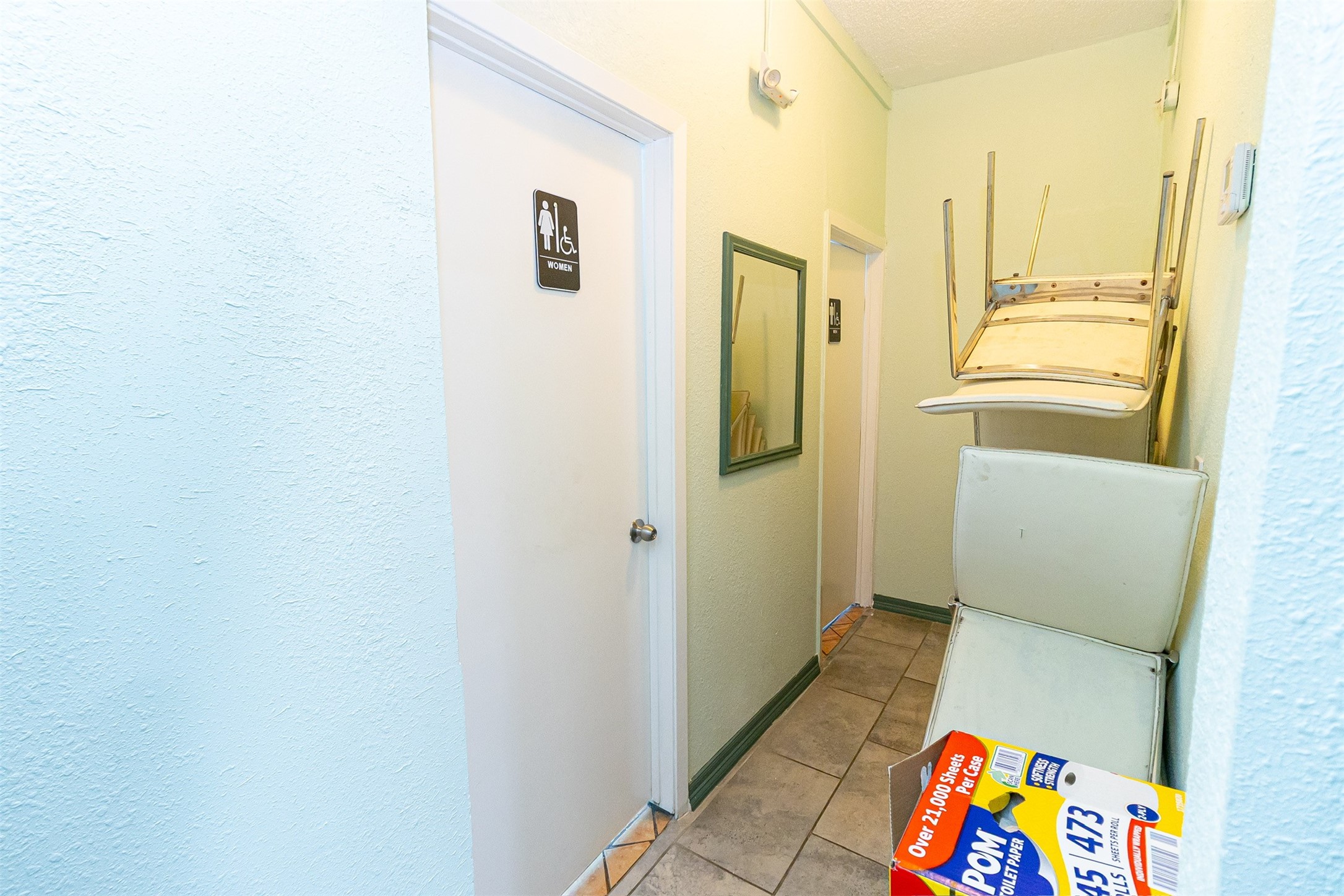 1137 Freeport Street Houston, TX 77015 - Photo 15 of 27 a bathroom with a sink and a mirror