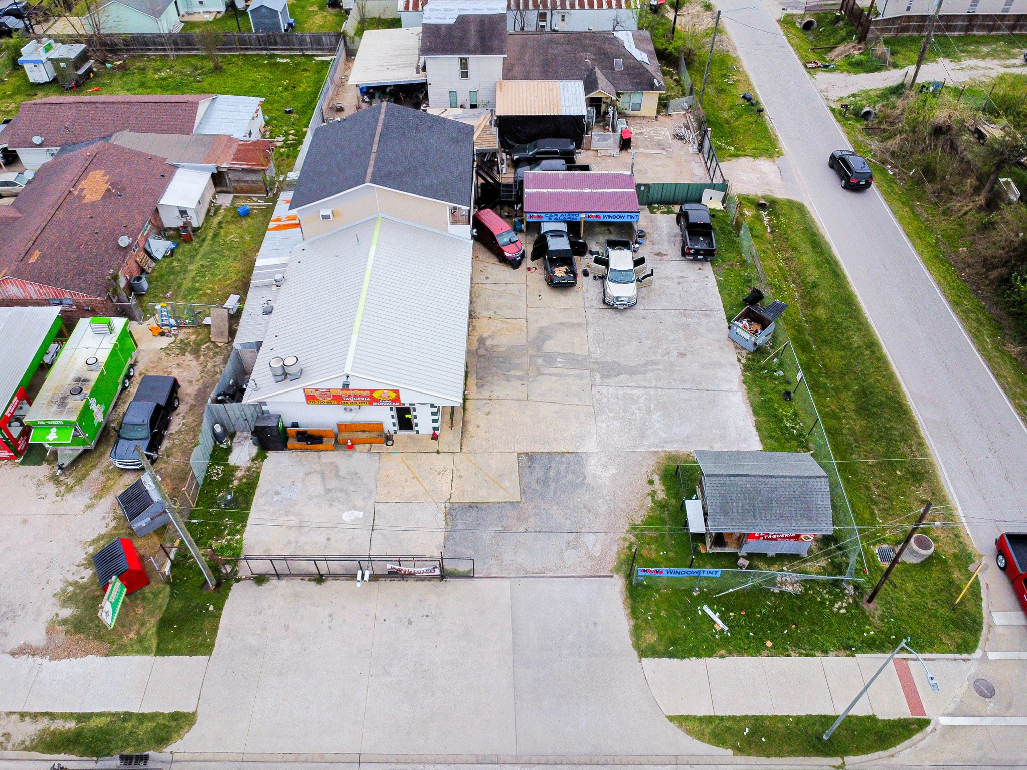 1137 Freeport Street Houston, TX 77015 - Photo 9 of 27 an aerial view of a house with outdoor space
