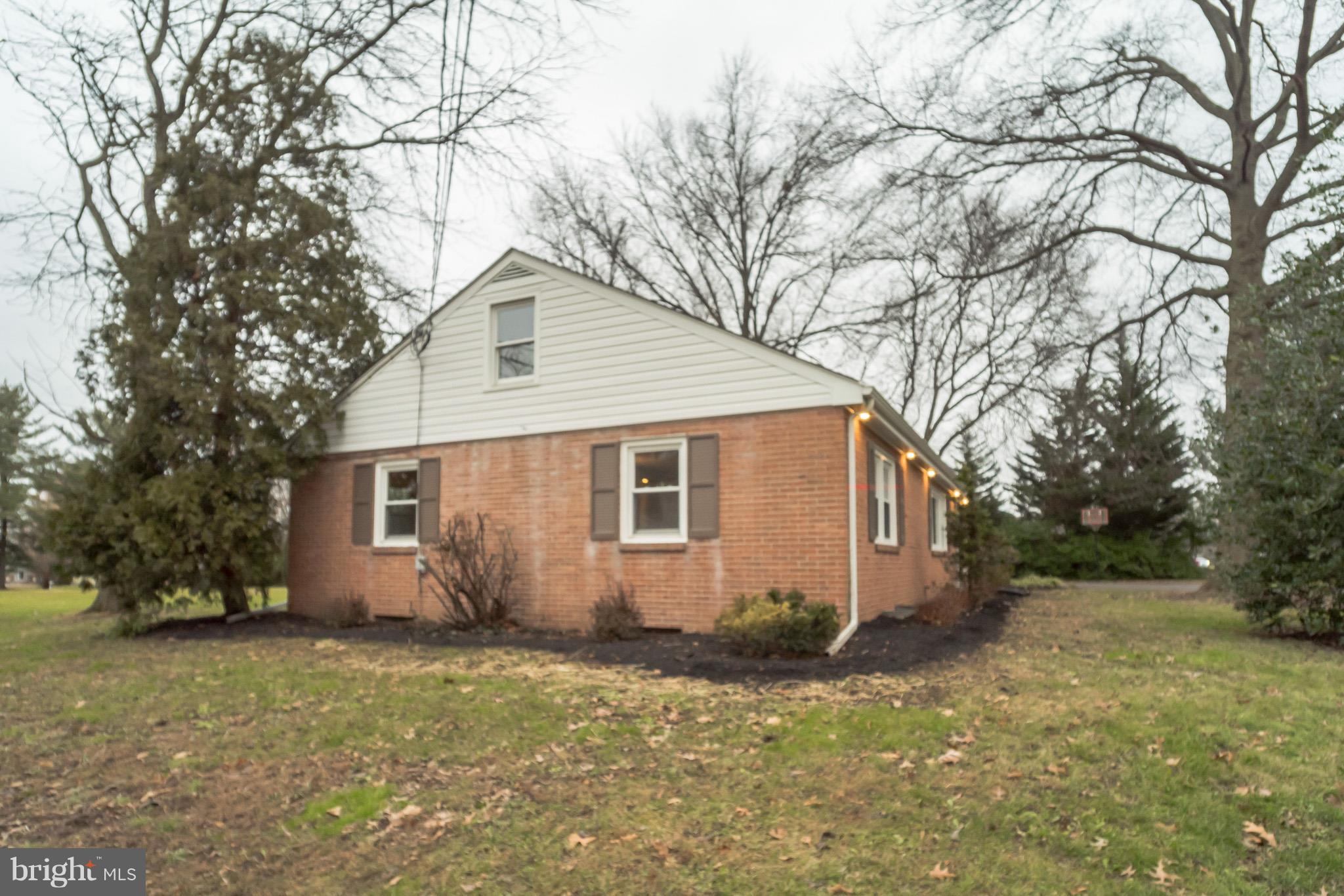 209 West Reliance Road Souderton, PA 18964 - Photo 17 of 32 Left Side