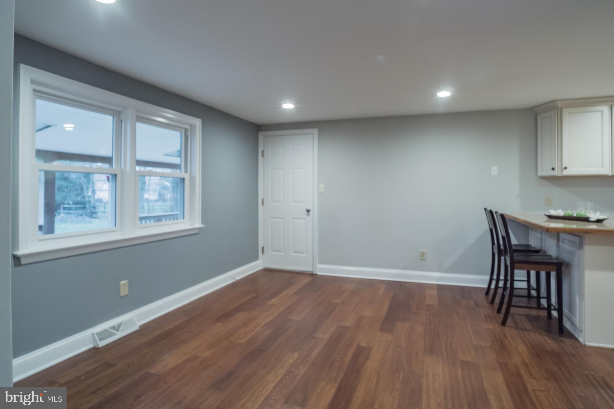 209 West Reliance Road Souderton, PA 18964 - Photo 8 of 32 Open floorplan Kitchen/Dining